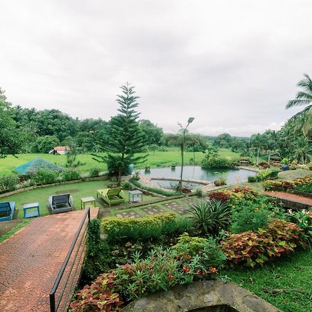 サムカラ レストラン アンドガーデン リゾート Lucban エクステリア 写真